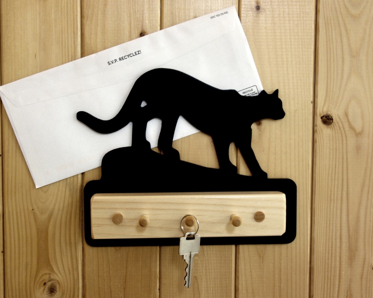 Cougar Key Holder