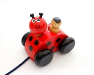 Maman Coccinelle aux roues noires